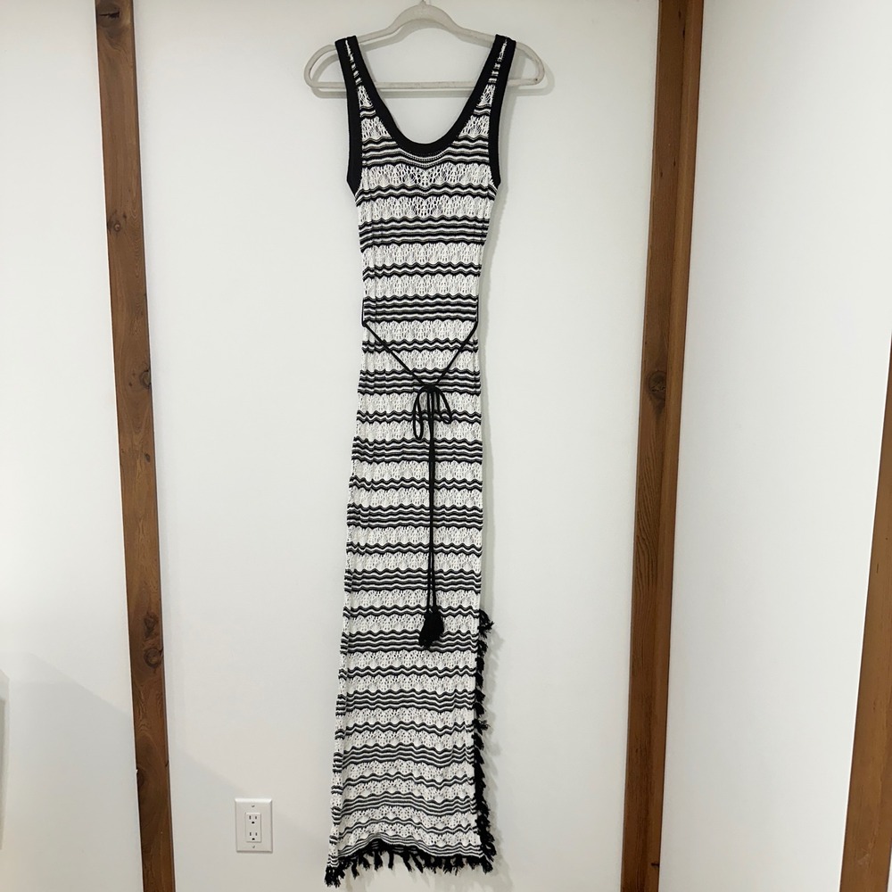 Pink Lily Crochet Knit Maxi Dress Womens Small Black White‎ Stripe Fringe Tassel